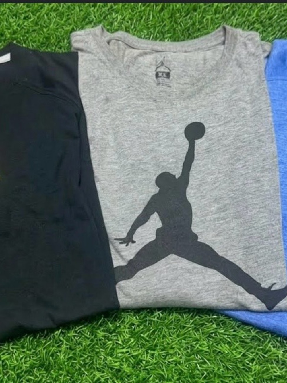 3 Jordan short sleeve tees men’s XL